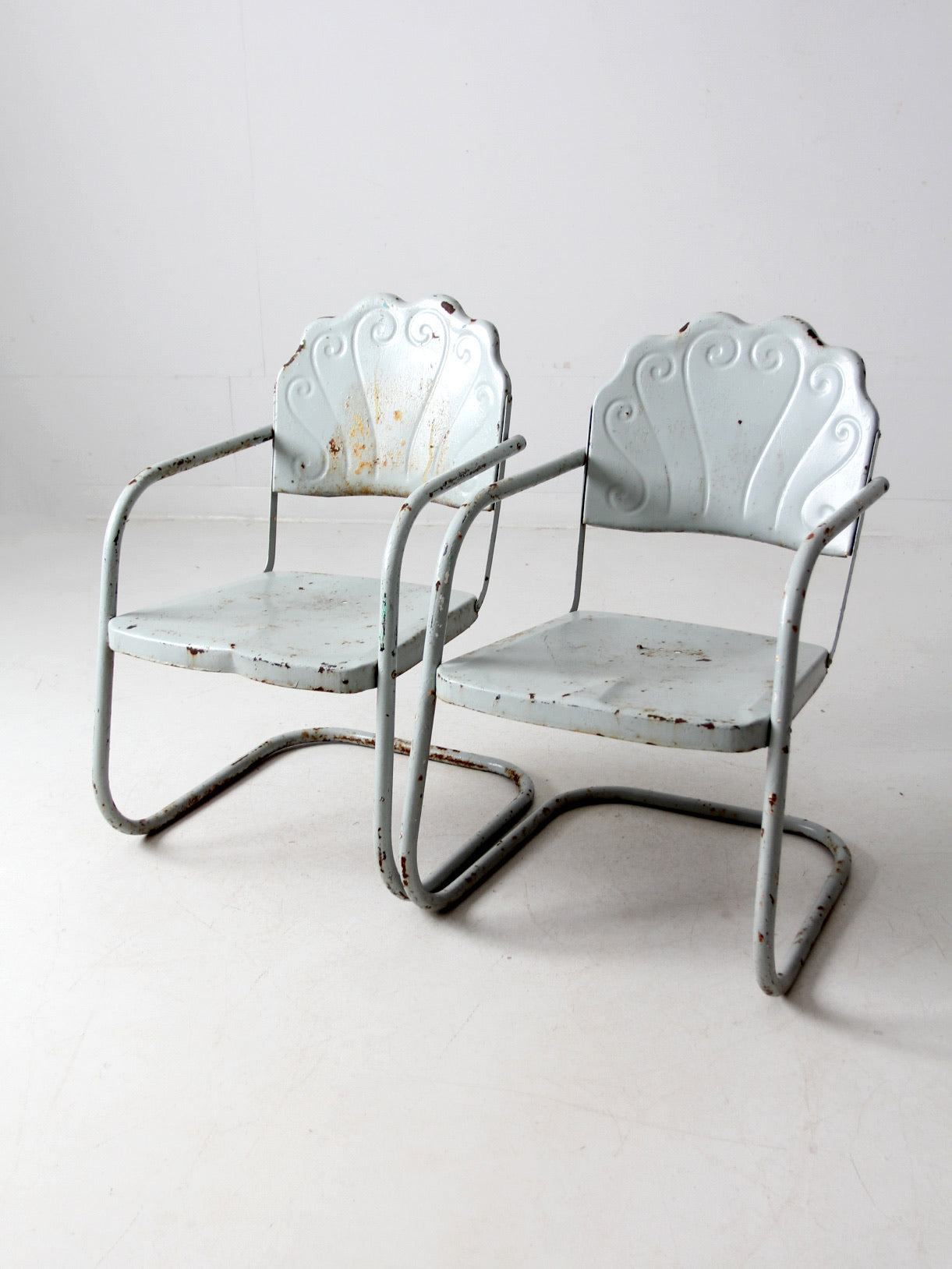 mid century art deco metal lounge chairs pair – 86 Vintage