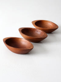vintage hand carved wooden bowls set of 3