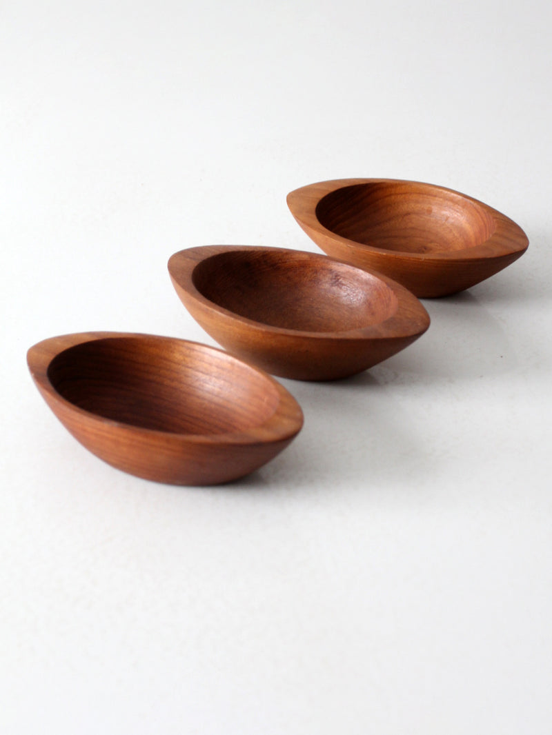 vintage hand carved wooden bowls set of 3