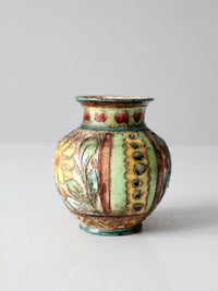 mid-century Italian majolica sgraffito vase