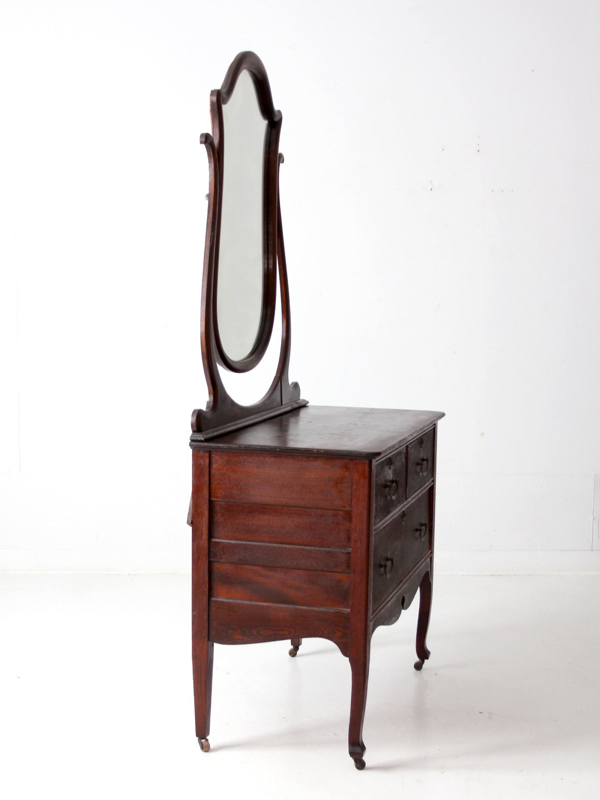 antique Victorian dresser with mirror 86 Vintage antique Victorian dresser with mirror 86 Vintage