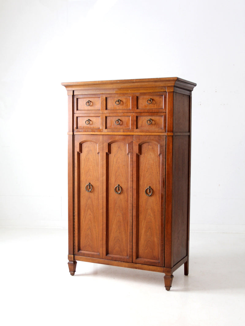 vintage Thomasville chest of drawers