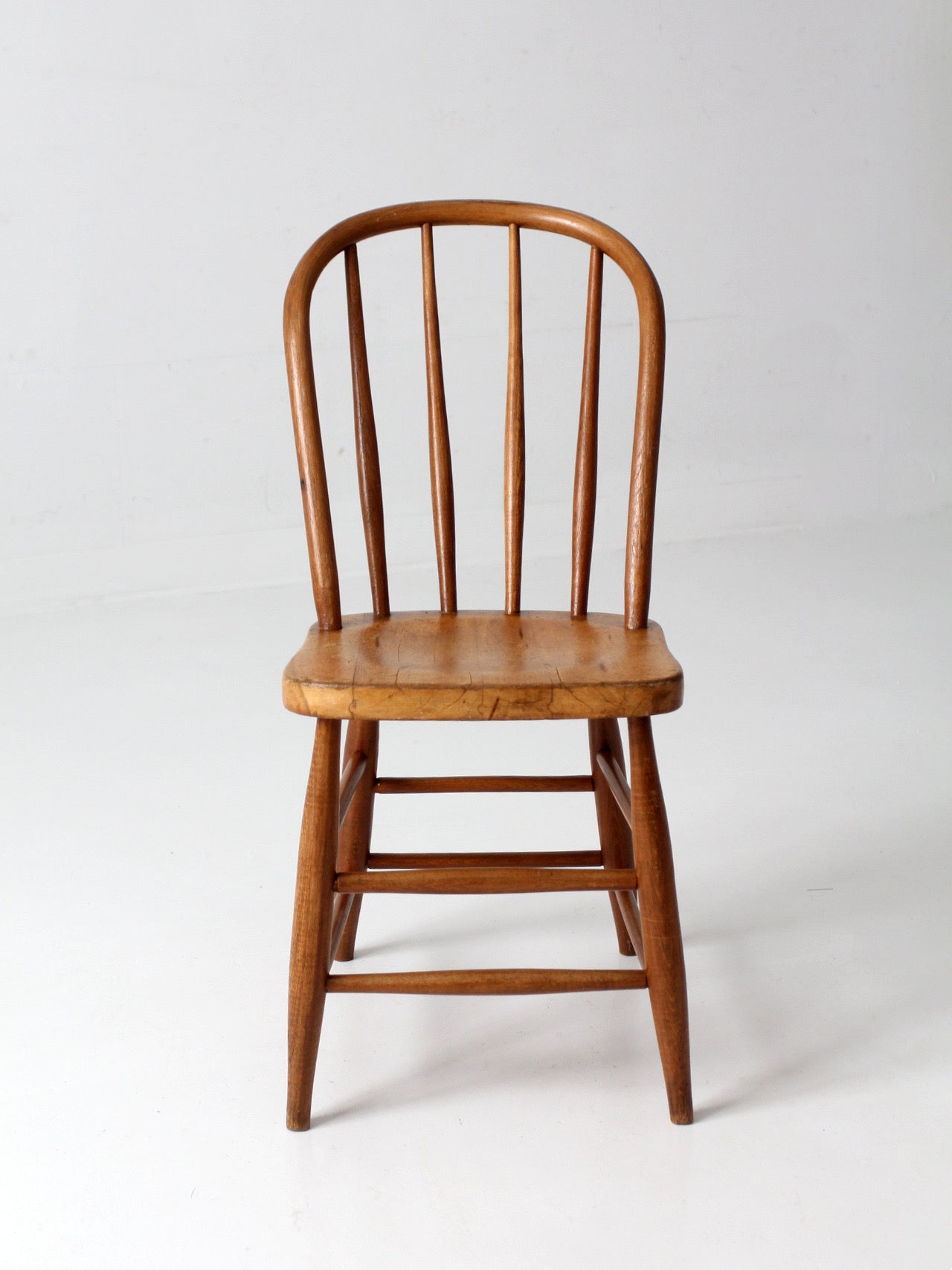antique Windsor bow back side chair