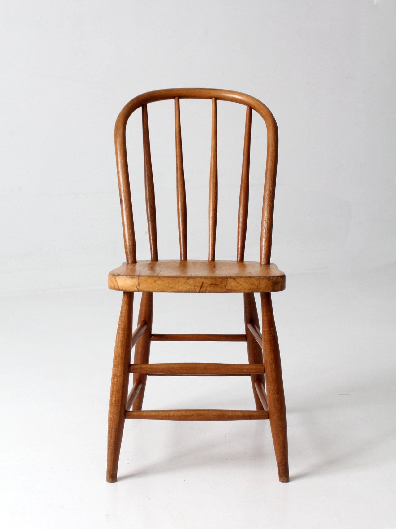 antique Windsor bow back side chair