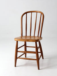 antique Windsor bow back side chair