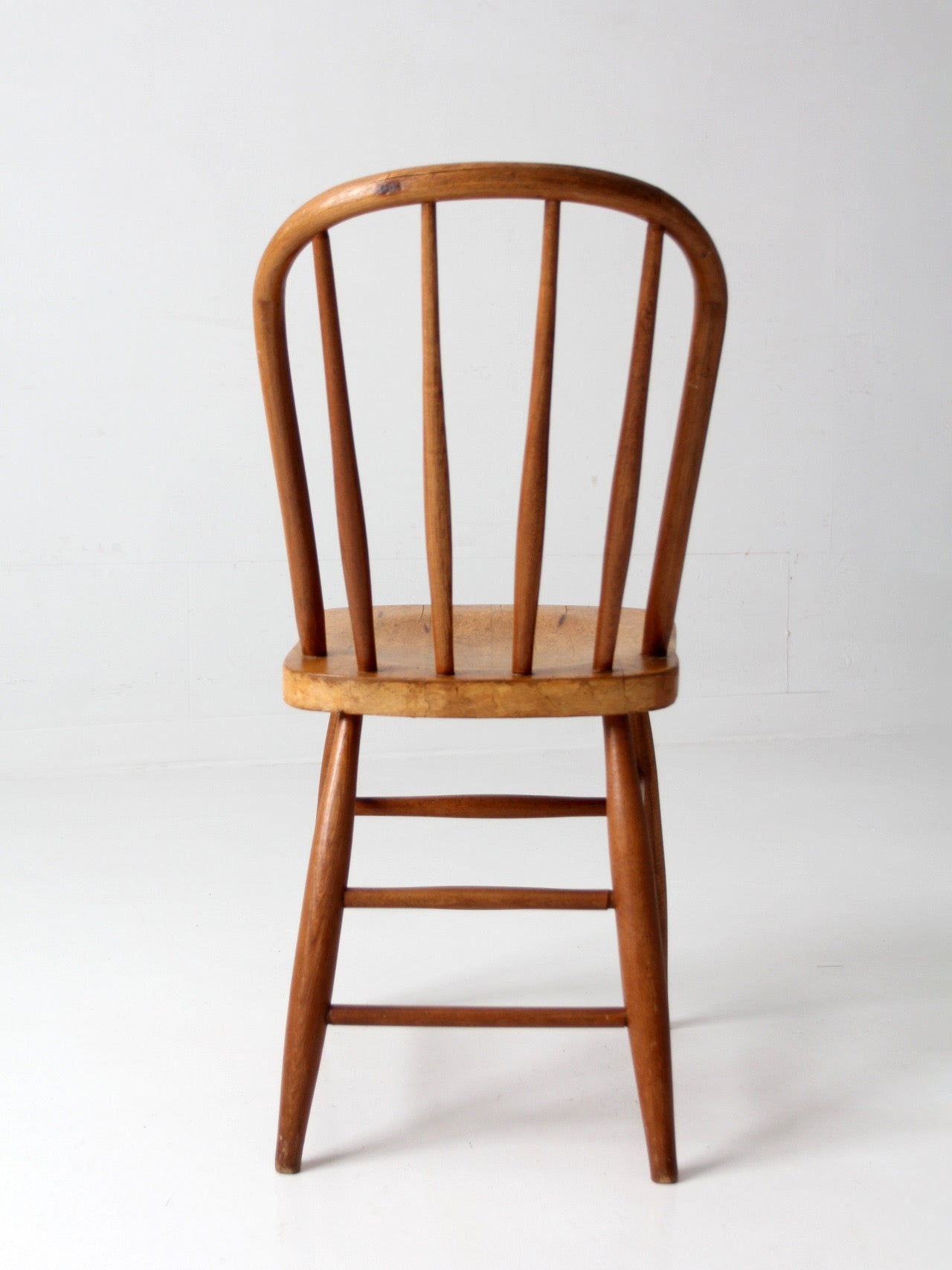 antique Windsor bow back side chair