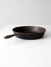 vintage unmarked Wagner No. 8 cast iron skillet