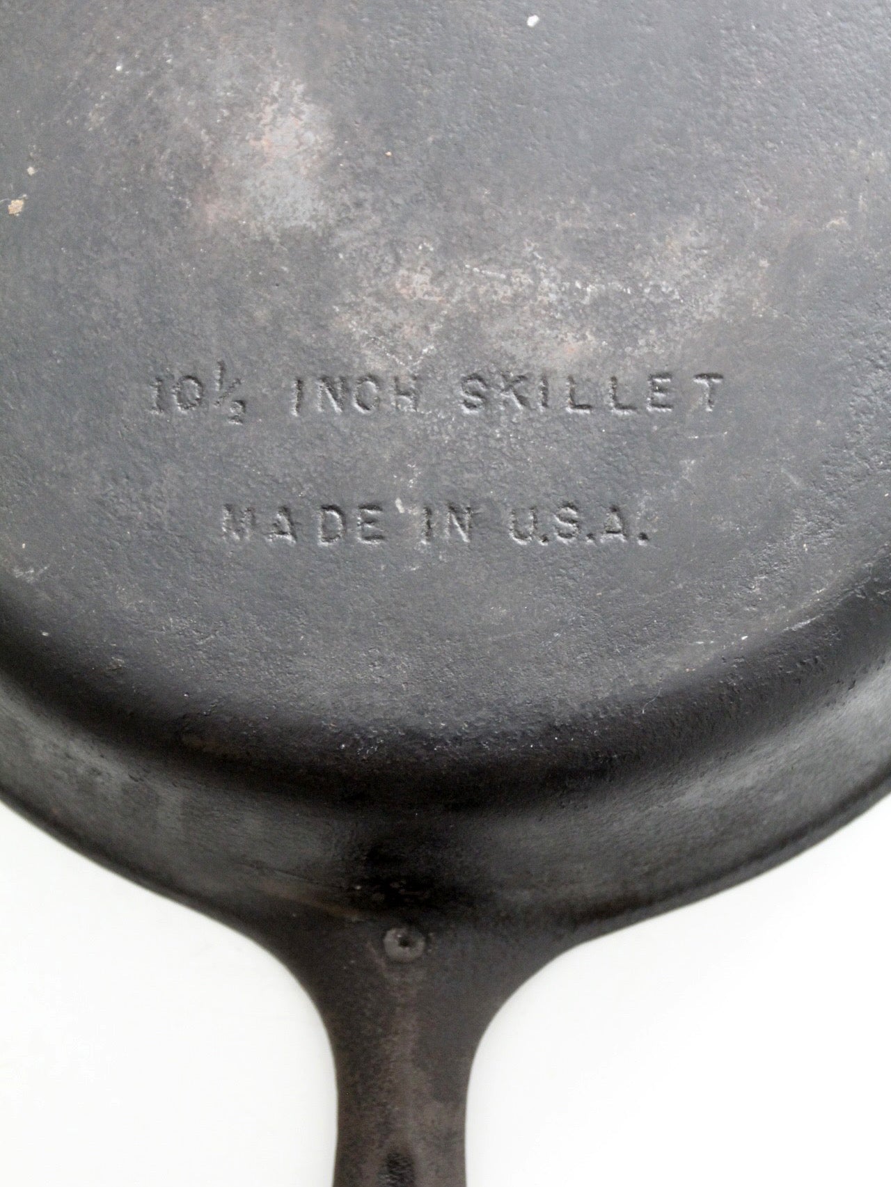 vintage unmarked Wagner No. 8 cast iron skillet