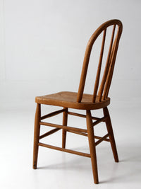 antique Windsor bow back farmhouse chair