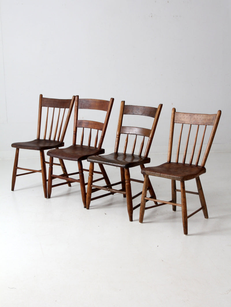 antique American primitive chairs set of 4
