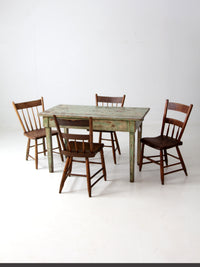 antique American primitive chairs set of 4
