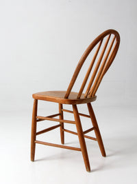 vintage Windsor farmhouse dining chair