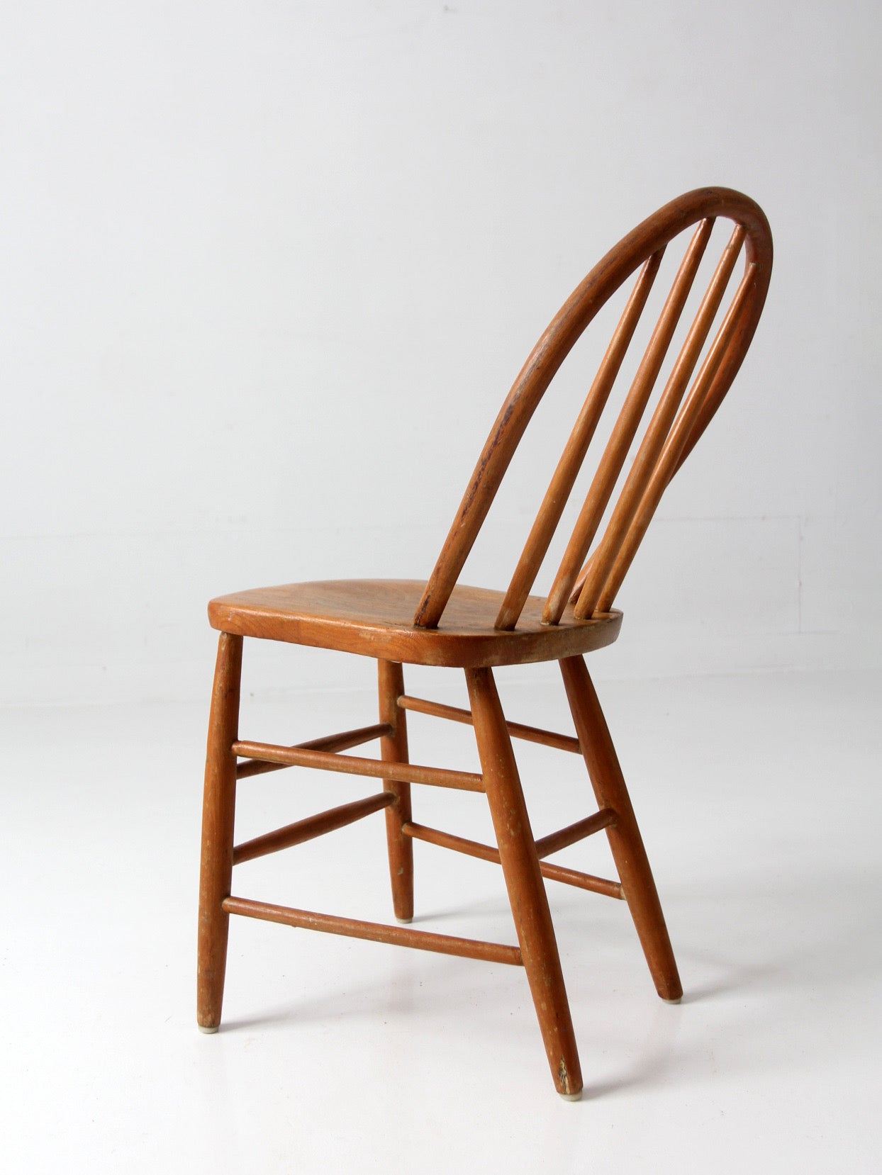 vintage Windsor farmhouse dining chair