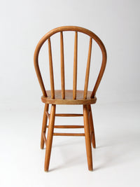 vintage Windsor farmhouse dining chair
