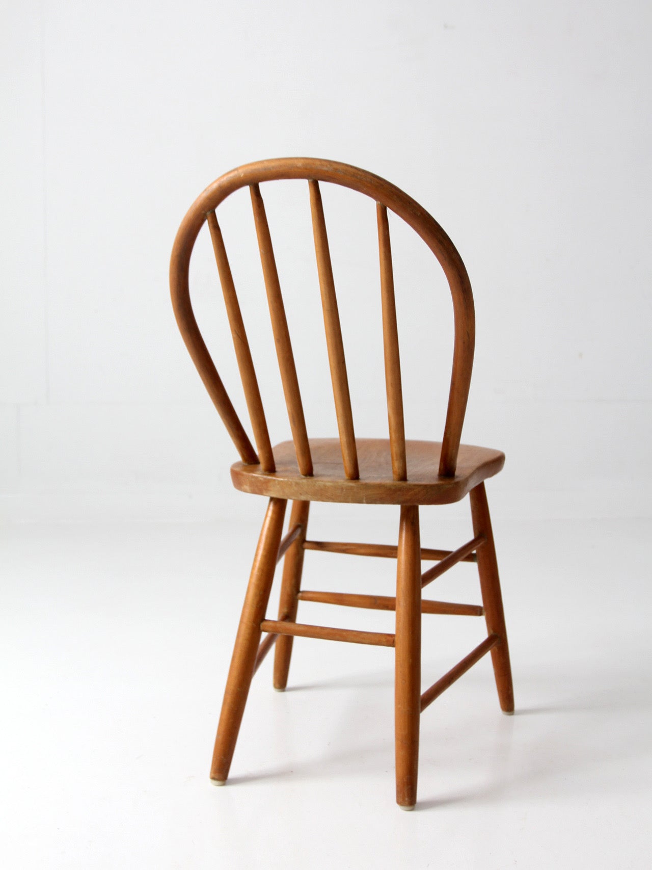 vintage Windsor farmhouse dining chair