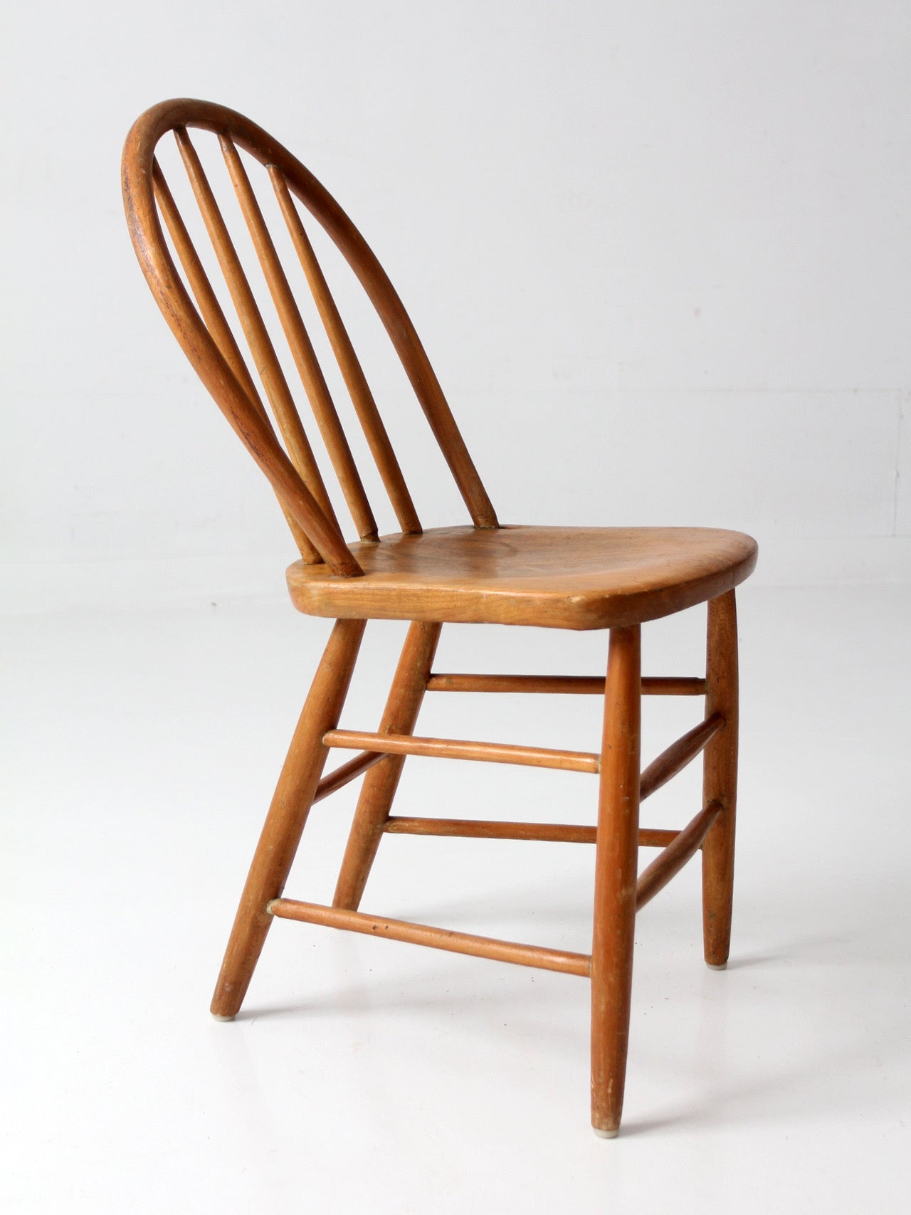 vintage Windsor farmhouse dining chair