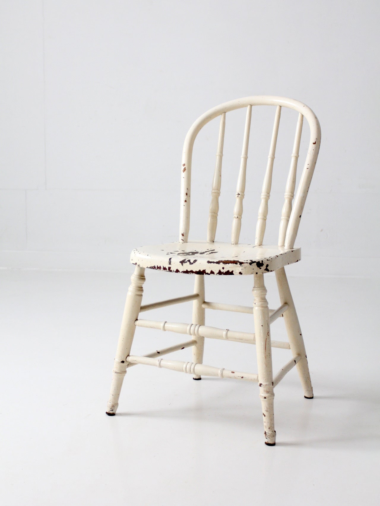 antique painted Windsor bow back chair