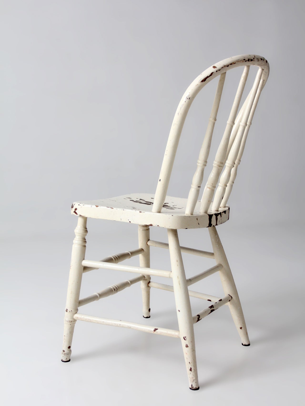 antique painted Windsor bow back chair