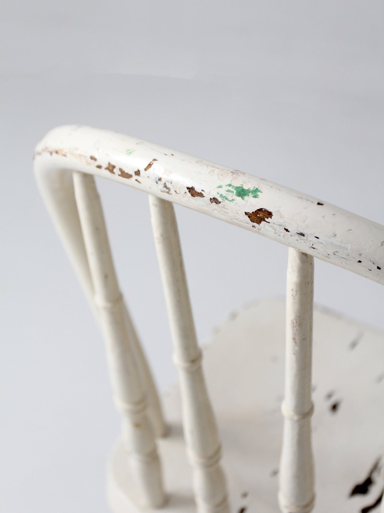 antique painted Windsor bow back chair