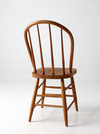 antique Windsor style bow back dining chair