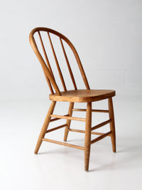 antique Windsor style bow back dining chair