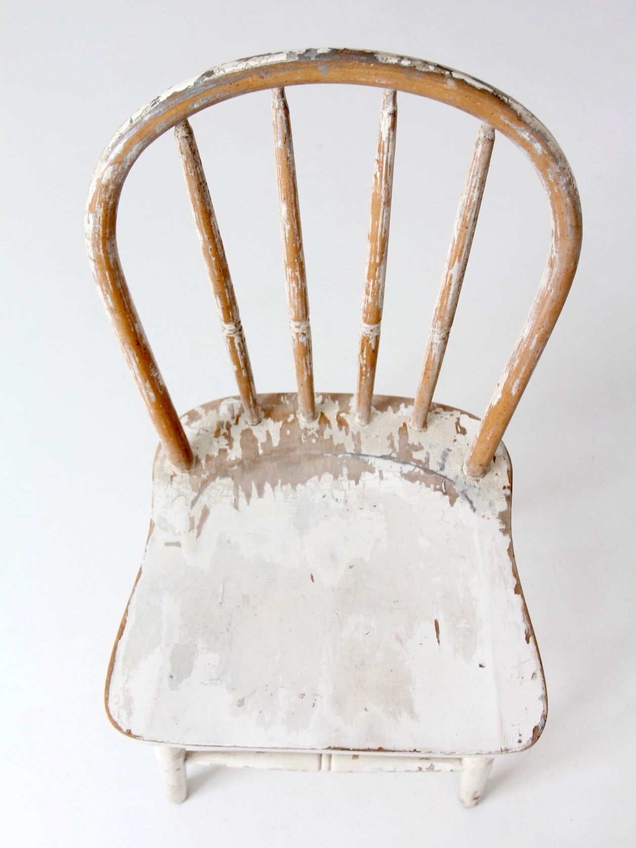 vintage painted Windsor bow back chair