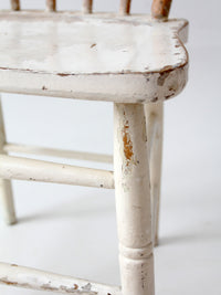 vintage painted Windsor bow back chair