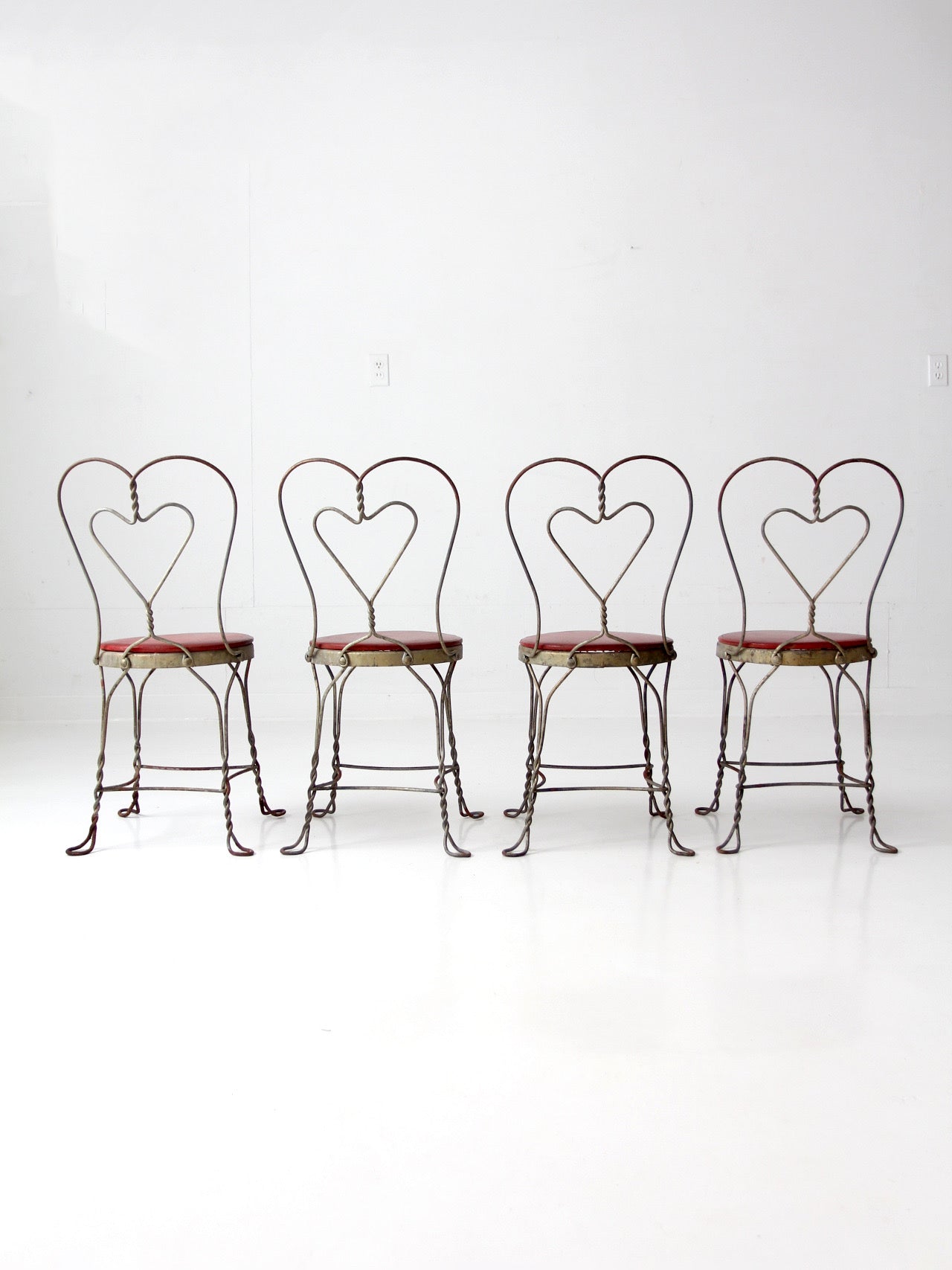 1960s Simpson Bosworth heart back ice cream parlor dinette set