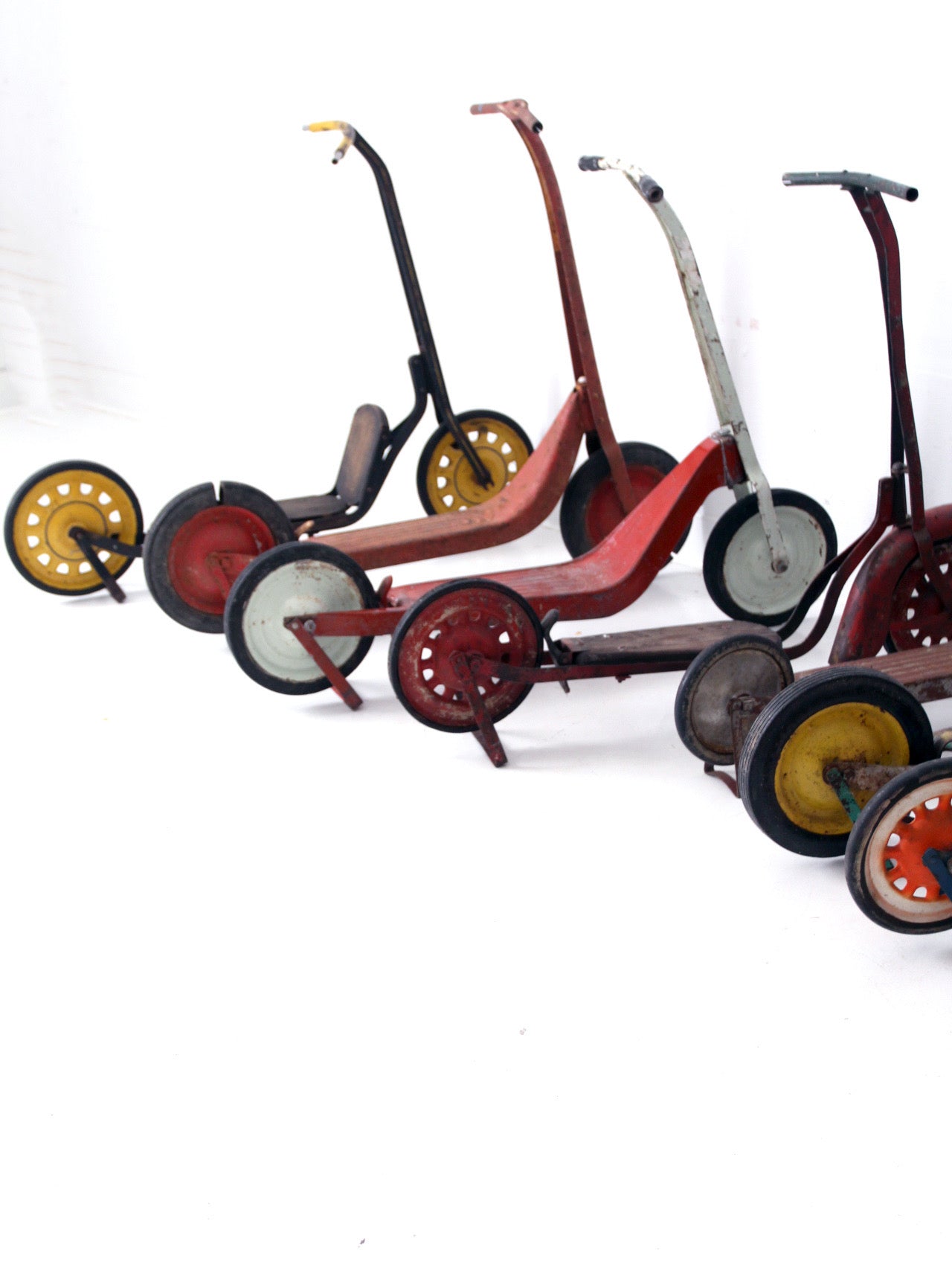 collection vintage metal scooters – 86 Vintage