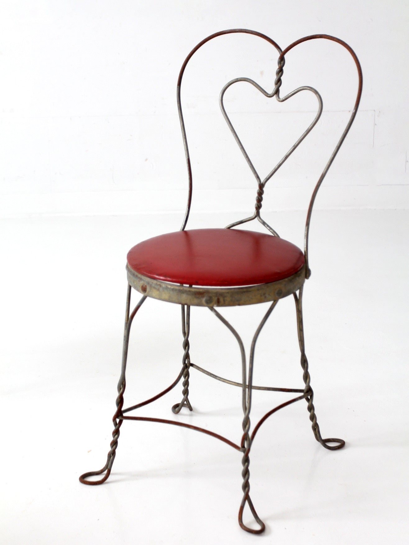 1960s Simpson Bosworth heart back ice cream parlor dinette set