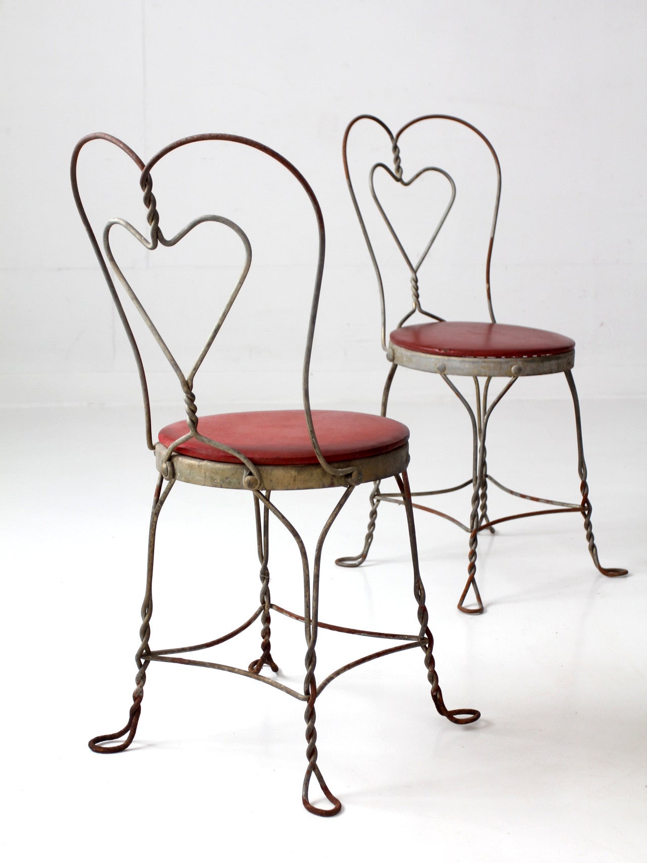 1960s Simpson Bosworth heart back ice cream parlor dinette set