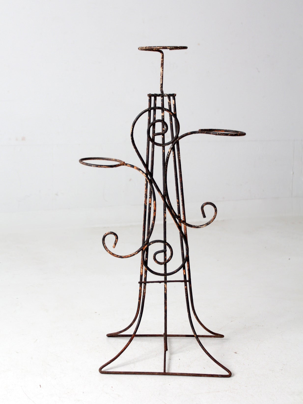 vintage wrought iron plant stand – 86 Vintage