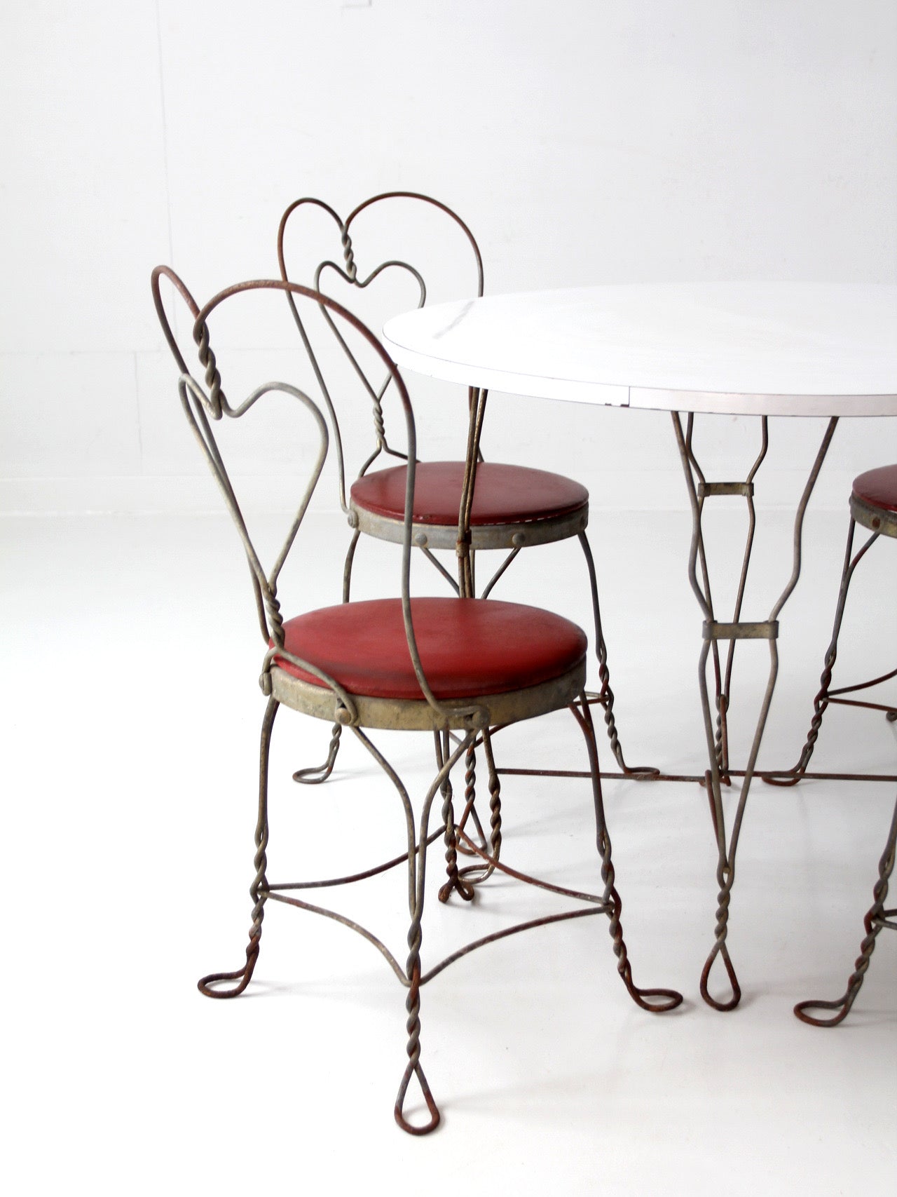 1960s Simpson Bosworth heart back ice cream parlor dinette set