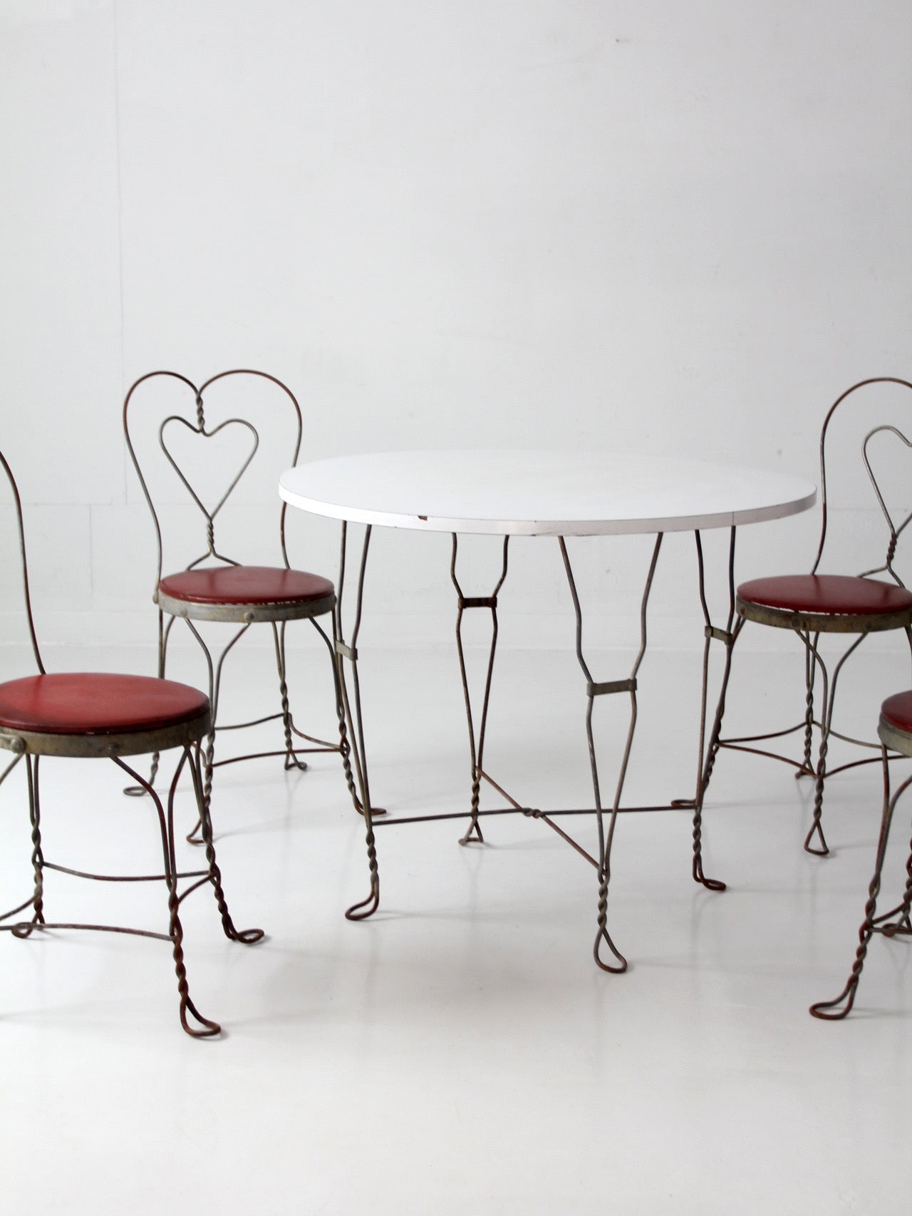 1960s Simpson Bosworth heart back ice cream parlor dinette set