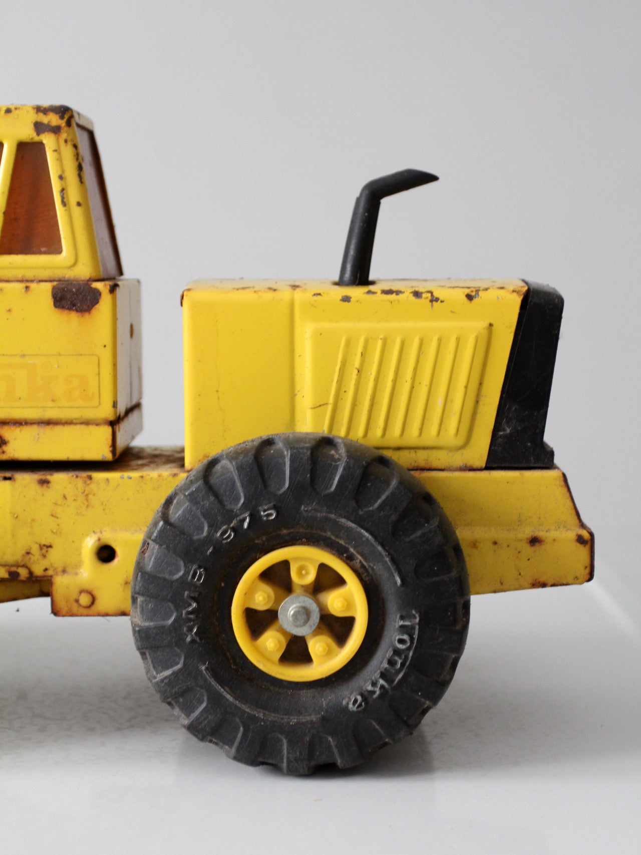 early 1970s Tonka Mighty Loader toy truck