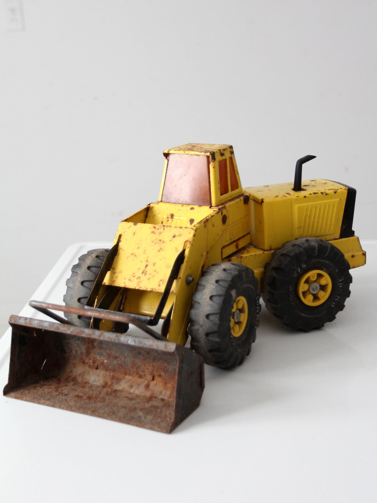 early 1970s Tonka Mighty Loader toy truck