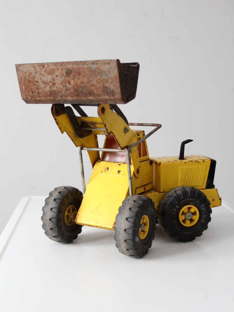 early 1970s Tonka Mighty Loader toy truck