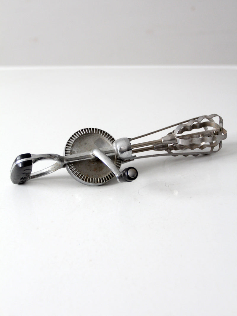 vintage Flint "Best" hand-crank egg beater
