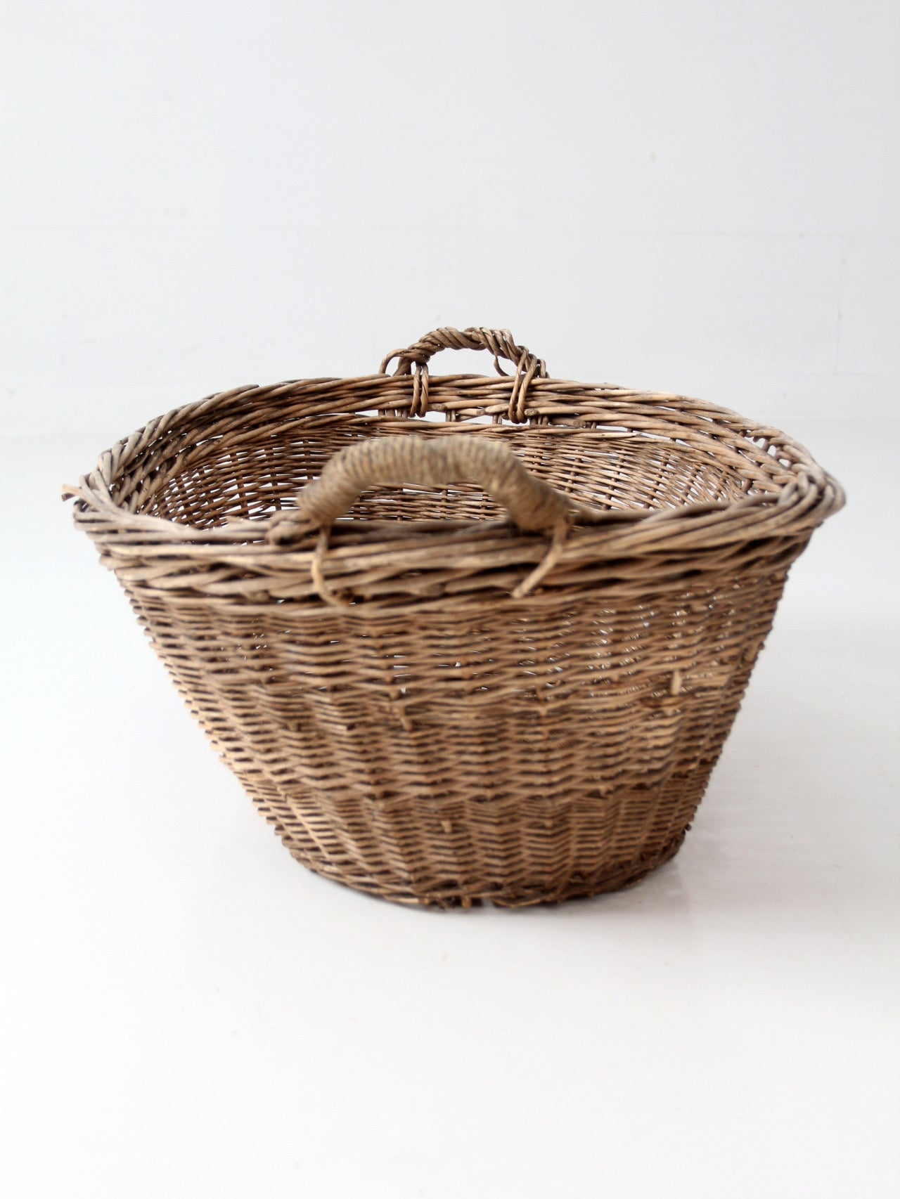 antique French country wicker laundry basket