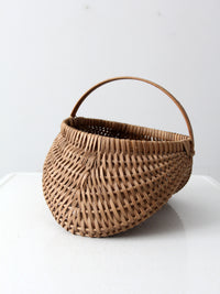 vintage gathering buttocks basket