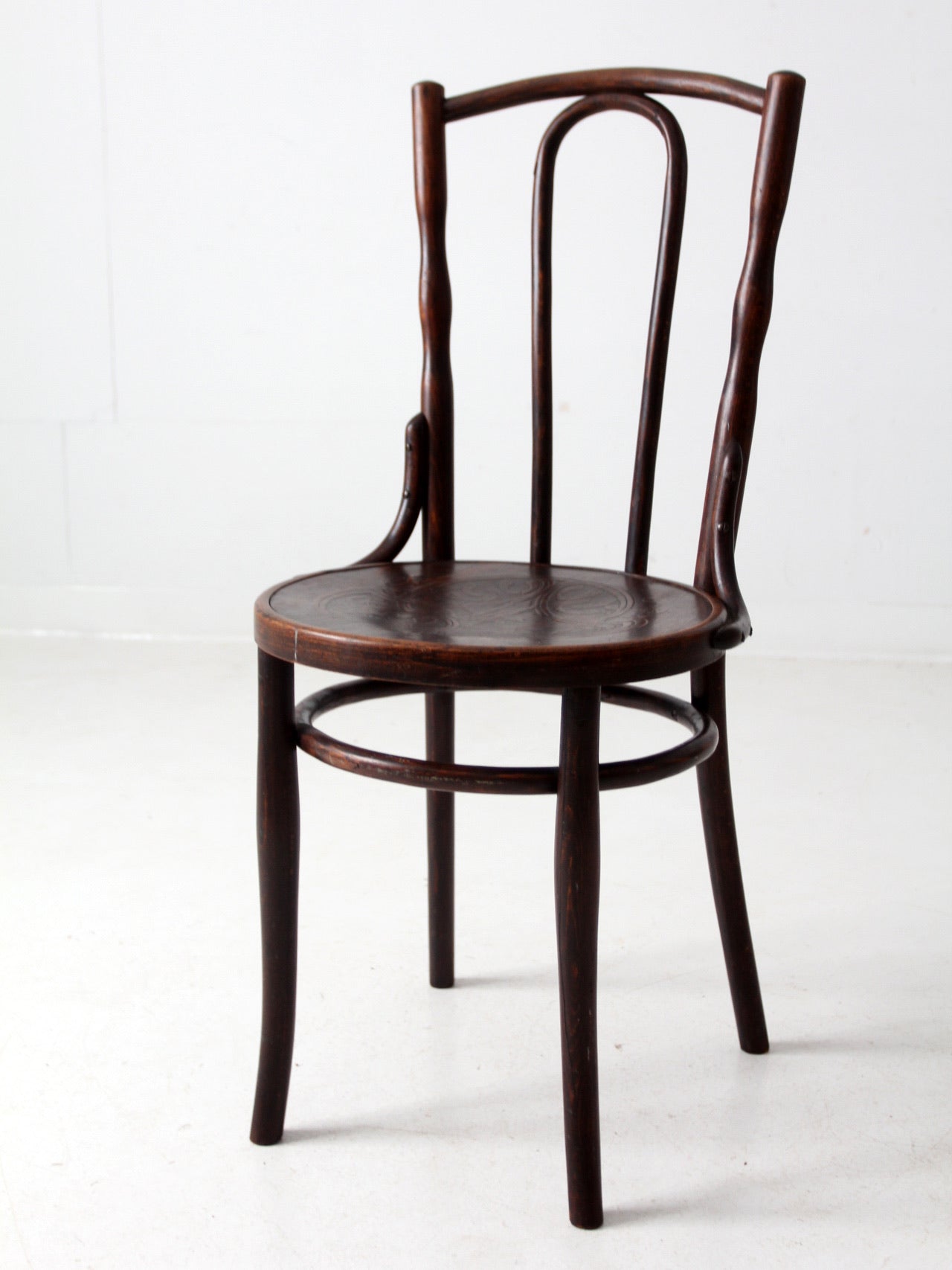 antique bentwood chair – 86 Vintage
