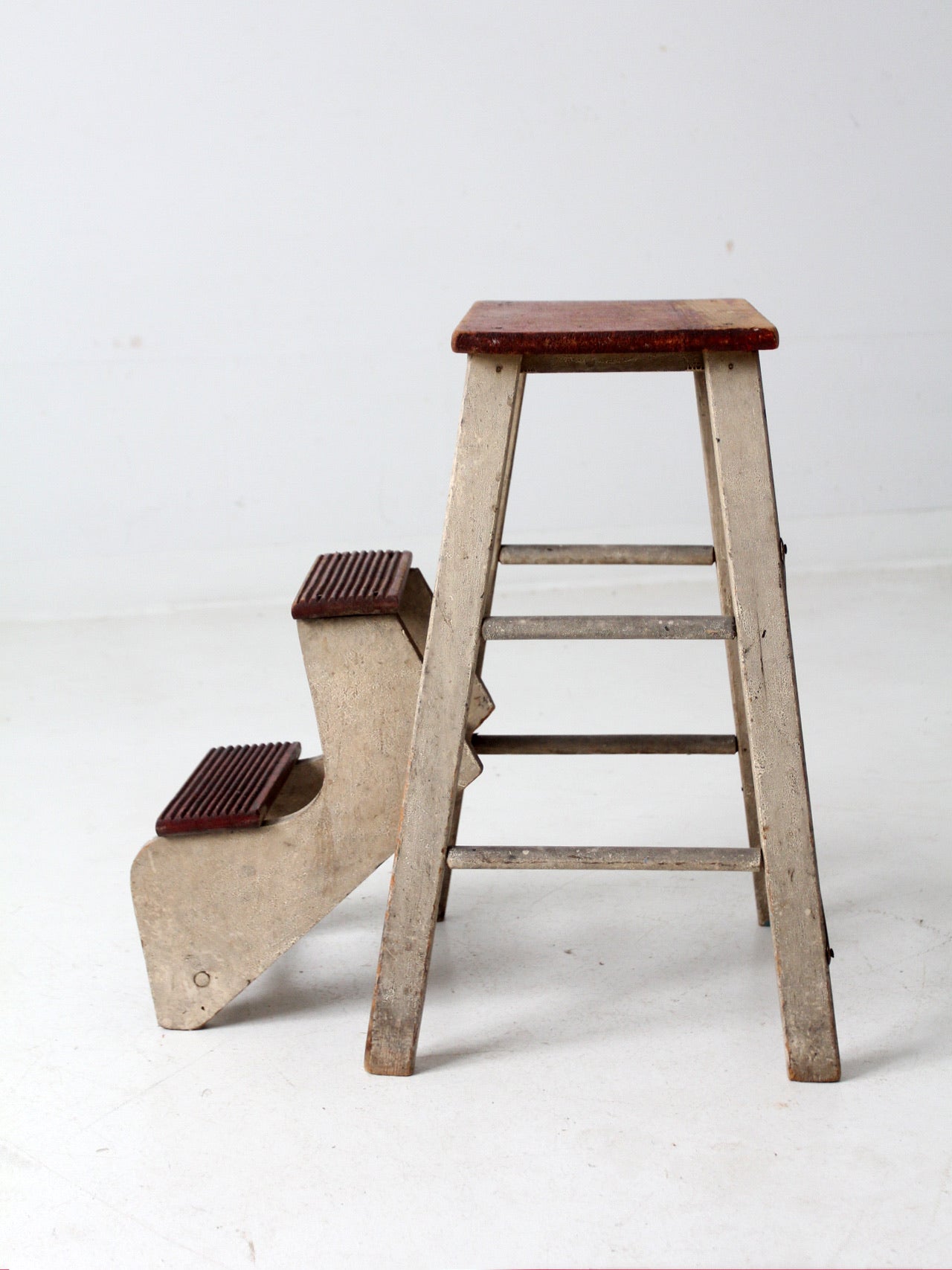 vintage fold out step stool – 86 Vintage