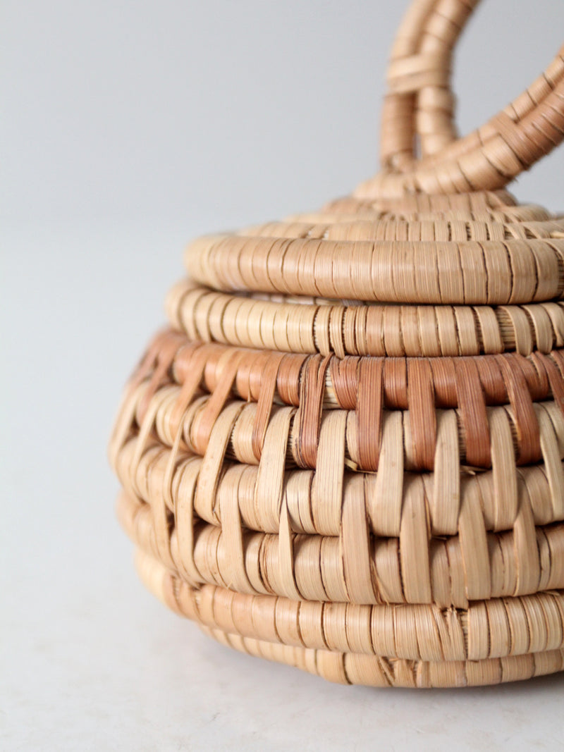 vintage hand woven grass basket set of 3