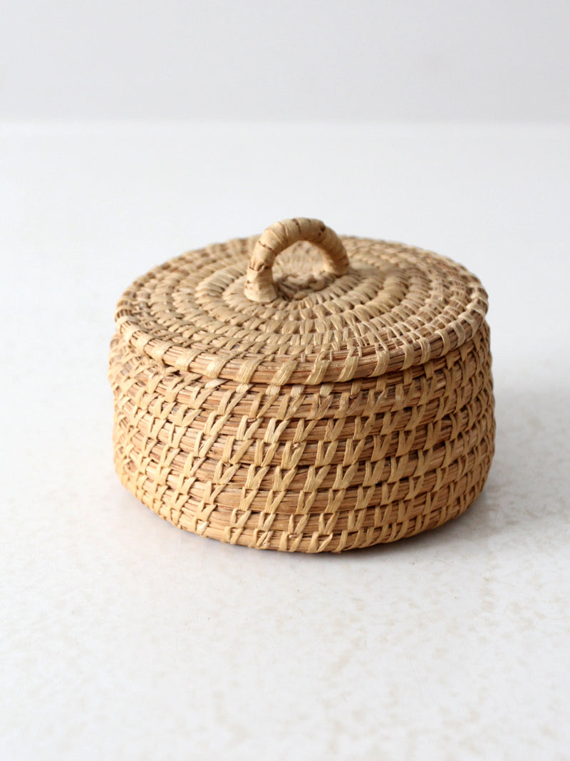 vintage hand woven grass basket set of 3