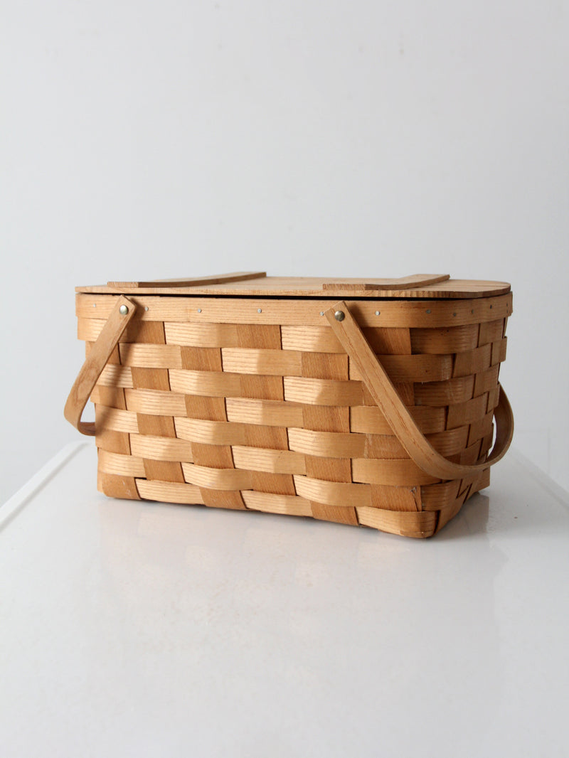 vintage Basketville picnic basket