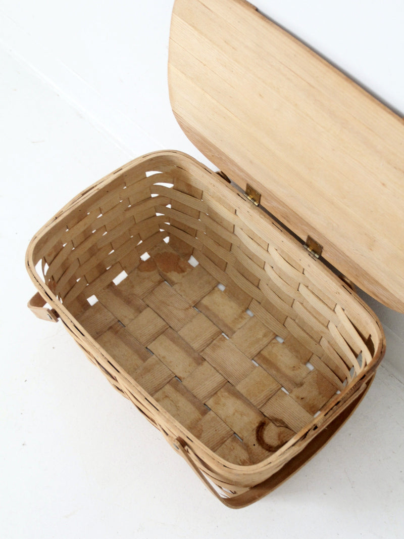 vintage Basketville picnic basket