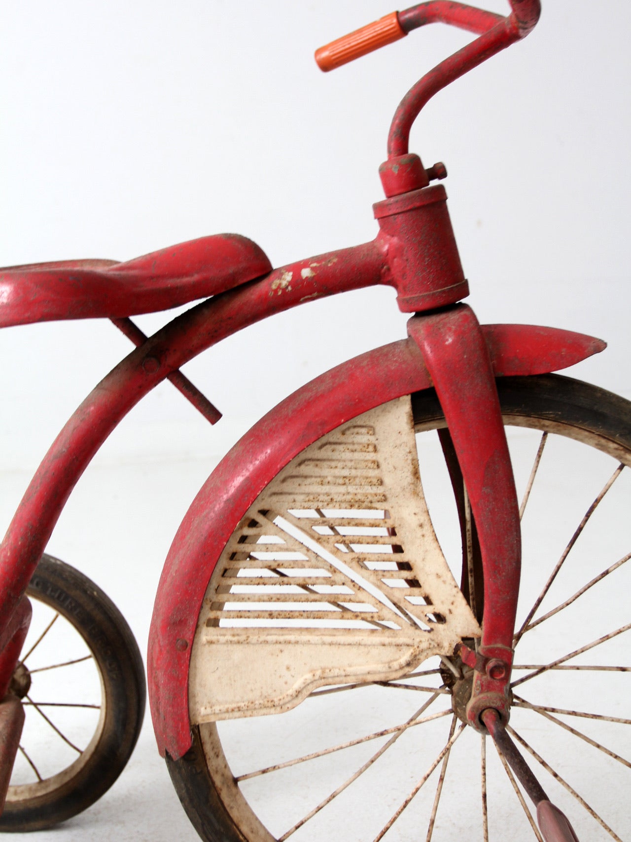 vintage decorative tricycle – 86 Vintage