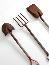 vintage garden tool set