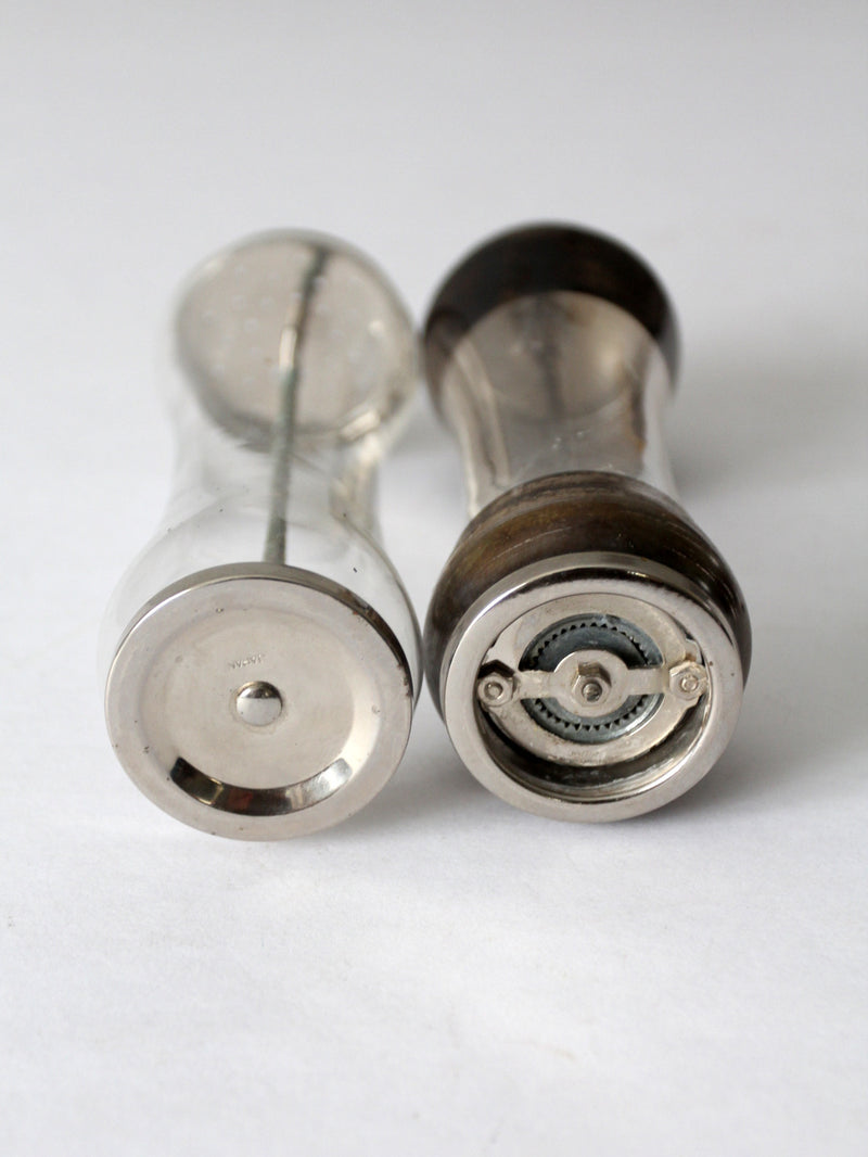 vintage Dorothy Thorpe style salt and pepper mill