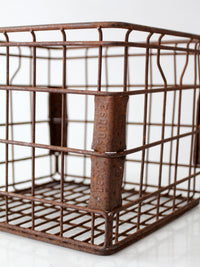 vintage Dean Foods milk crate